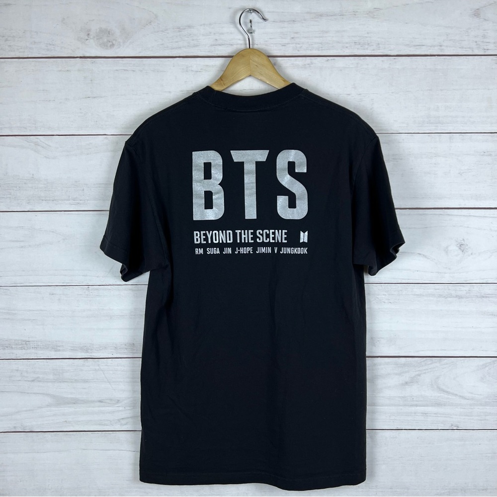 BTS Love Yourself World Tour T-Shirt Medium